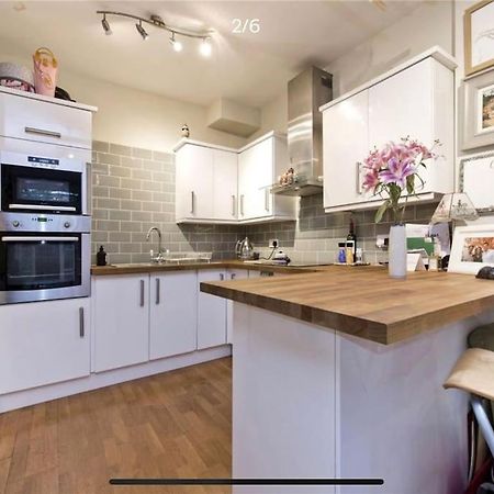 Lovely 1 Bedroom Apartment In West Kensington Лондон Екстер'єр фото